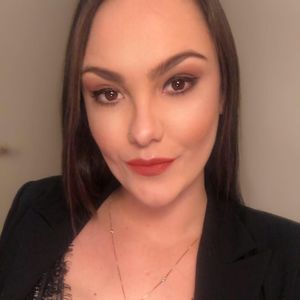 Meet your Posher, Vanessa